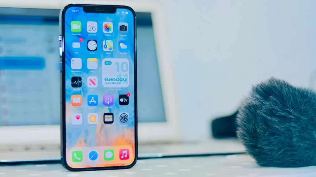 CDiPhone: Meaning, Facts, and How CDs Work With iPhone