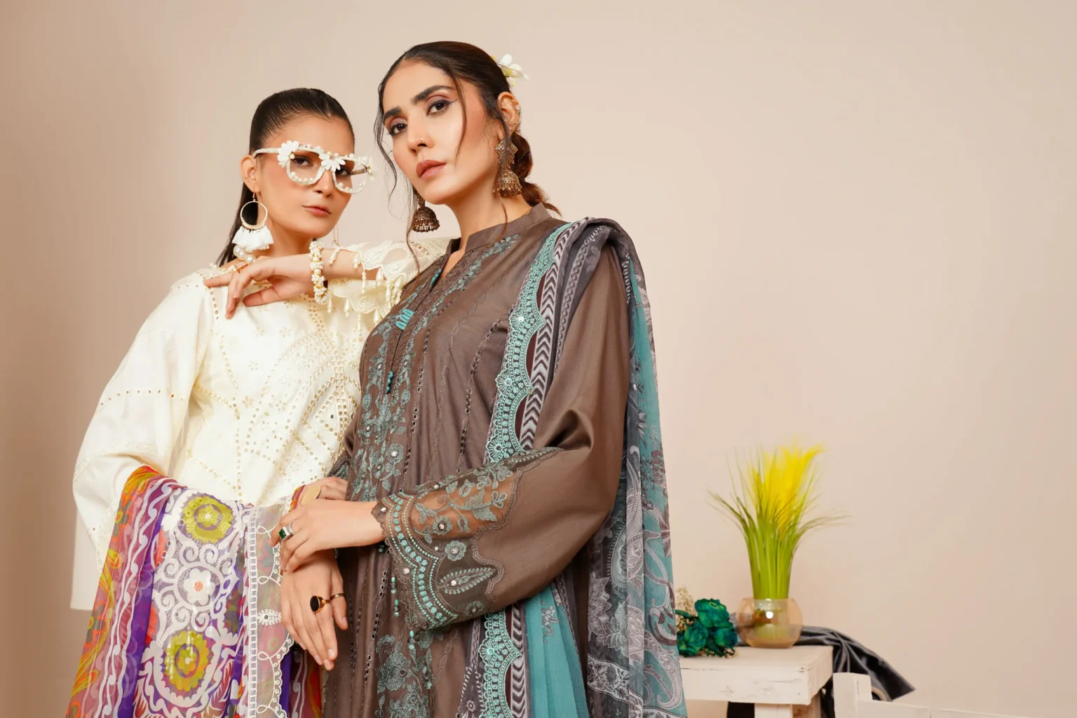 How Traditional Fashion Is Evolving With Modern Trends How Traditional Fashion Is Evolving With Modern Trends